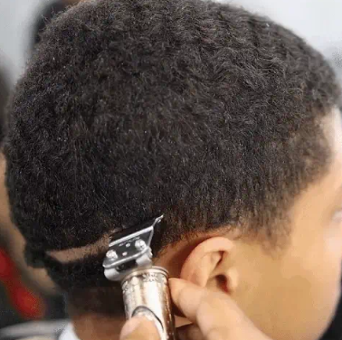 TRIMMER 3 EN 1 - CABELLO, BARBA, PATILLA Y NARIZ